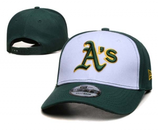 MLB Oakland Athletics New Era White Green Curved Brim 9FIFTY Snapback Hat 2026