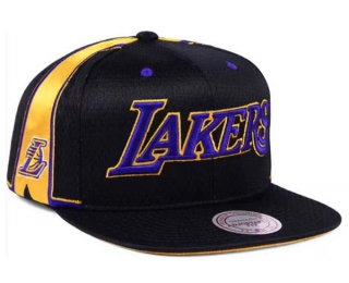 NBA Los Angeles Lakers New Era Black 9FIFTY Snapback Hat 2102