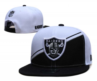 NFL Las Vegas Raiders New Era White Black 2023 Sideline 9FIFTY Snapback Hat 6073