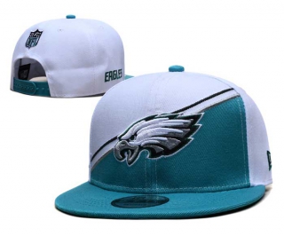 NFL Philadelphia Eagles New Era White Midnight Green 2023 Sideline 9FIFTY Snapback Hat 6039