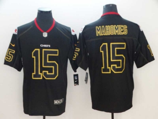 Men's Kansas City Chiefs #15 Patrick Mahomes Black Golden Vapor Untouchable Stitched Nike Limited Jersey