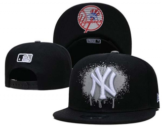 MLB New York Yankees New Era Black 9FIFTY Snapback Hat 6031