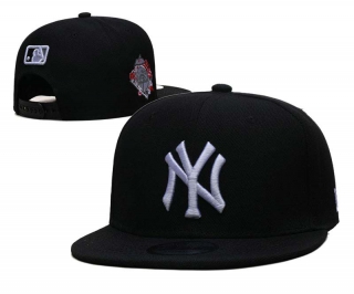 MLB New York Yankees New Era Black 2023 Mother's Day On-Field 9FIFTY Snapback Hat 6035