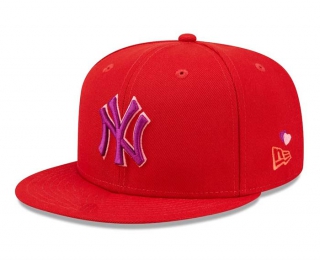 MLB New York Yankees New Era Red Purple Logo 9FIFTY Snapback Hat 2216