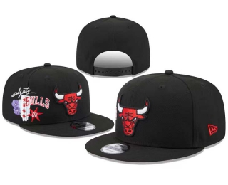 NBA Chicago Bulls New Era Black City Cluster 9FIFTY Snapback Hat 8059