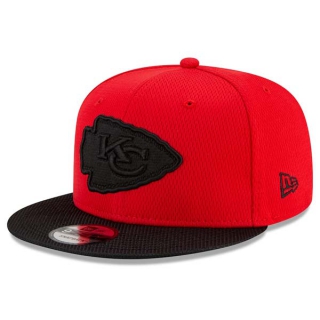 NFL Kansas City Chiefs New Era Red Black 2021 NFL Sideline Road 9FIFTY Snapback Adjustable Hat 2020
