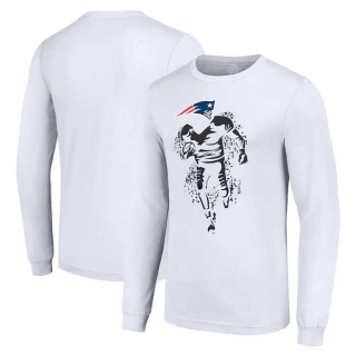 Men's NFL New England Patriots White Starter Logo Graphic Long Sleeves T-Shirt