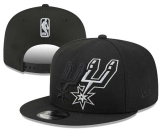 NBA San Antonio Spurs New Era Elements Black White 9FIFTY Snapback Hat 2018